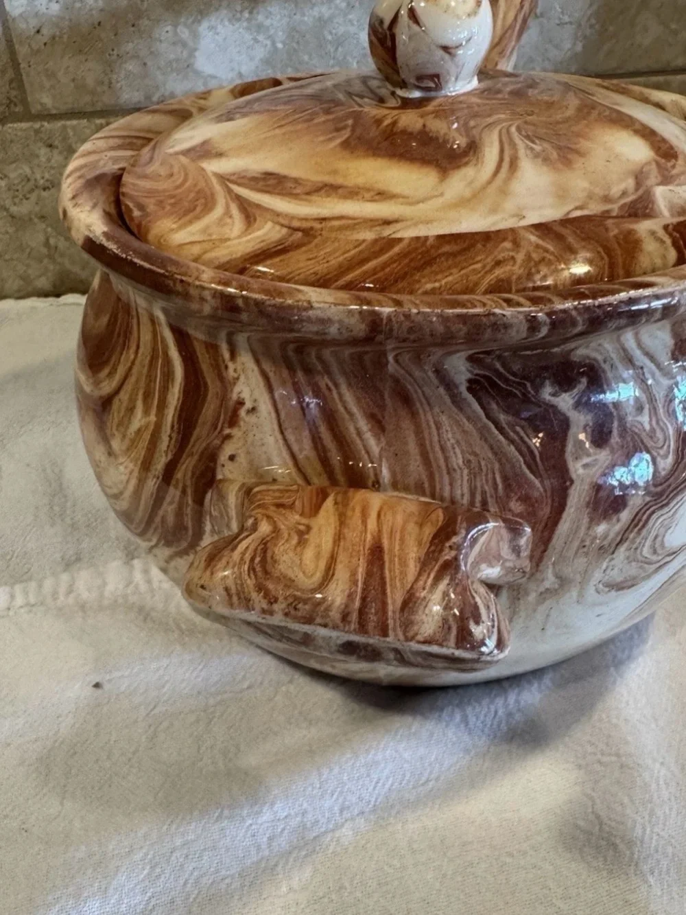 Vintage Emil Cahoy Marblestone Soup Tureen Lid Ladle Brown Swirl SD